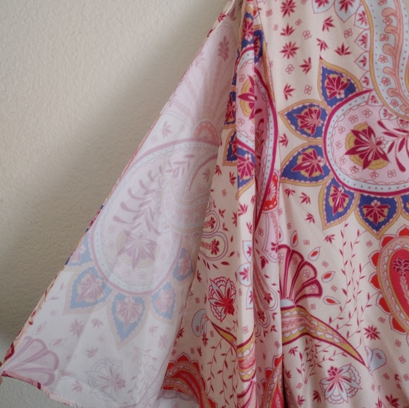 Lovers + Friends NWT Epiphany paisley  floral print pink romper size medium - Picture 15 of 15